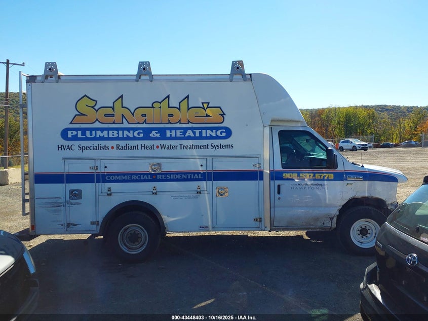 1FDWE3F63KDC27425 2019 FORD ECONOLINE photo no. 13