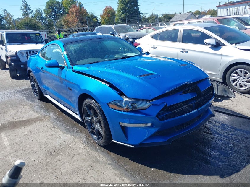FORD MUSTANG GT FASTBACK