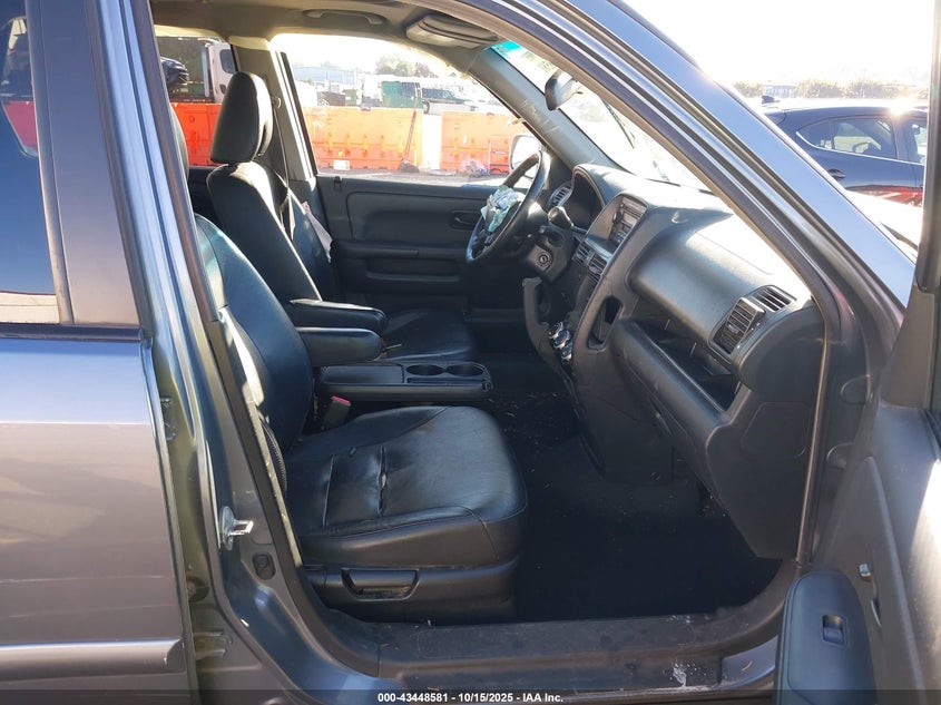 SHSRD78976U418596 2006 HONDA CR-V photo no. 5