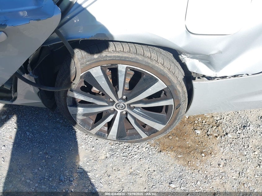 2022 NISSAN ALTIMA SR FWD 1N4BL4CV5NN351775