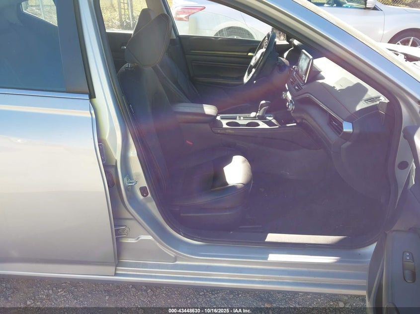 2022 NISSAN ALTIMA SR FWD 1N4BL4CV5NN351775