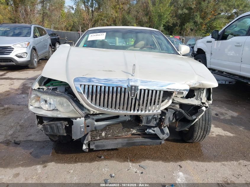 2005 Lincoln Town Car VIN: 1LNHM82W25Y667065 Lot: 43448633