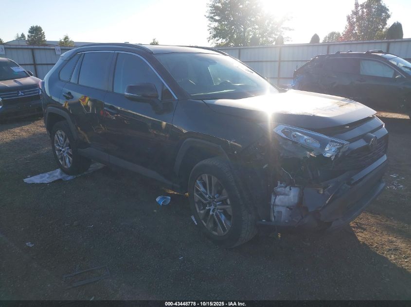 TOYOTA RAV4 XLE PREMIUM