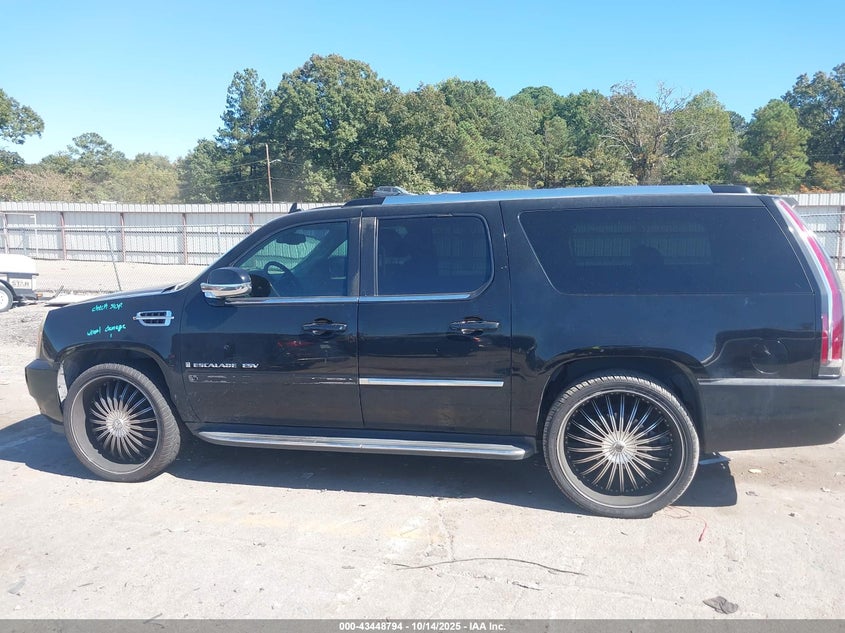 2007 Cadillac Escalade Esv Standard VIN: 1GYFK66867R184719 Lot: 43448794