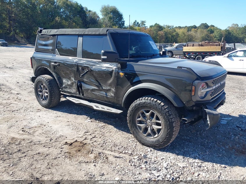 FORD BRONCO BADLANDS