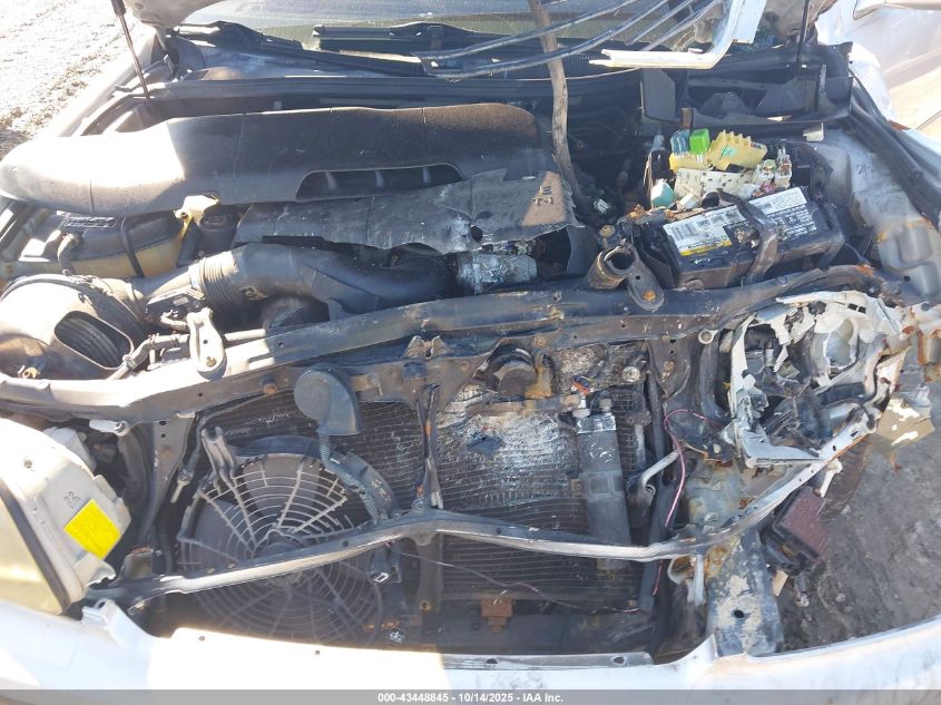 2000 Lexus Ls 400 VIN: JT8BH28F7Y0168105 Lot: 43448845