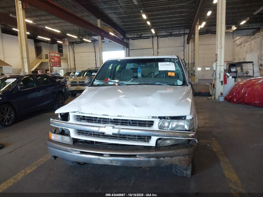 2000 Chevrolet Silverado 1500 Ls VIN: 2GCEC19T9Y1267749 Lot: 43448867