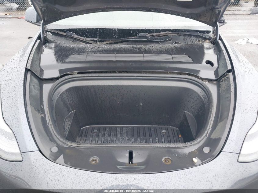 2023 Tesla Model Y Awd/Long Range Dual Motor All-Wheel Drive VIN: 7SAYGDEE8PF842237 Lot: 43448940