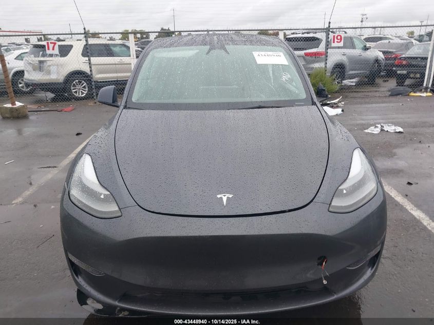 2023 Tesla Model Y Awd/Long Range Dual Motor All-Wheel Drive VIN: 7SAYGDEE8PF842237 Lot: 43448940
