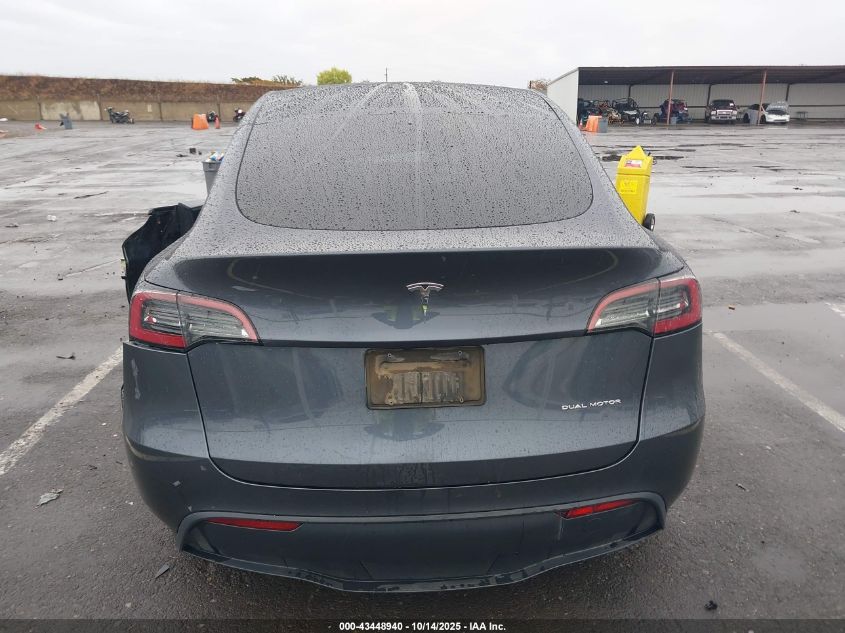 2023 Tesla Model Y Awd/Long Range Dual Motor All-Wheel Drive VIN: 7SAYGDEE8PF842237 Lot: 43448940