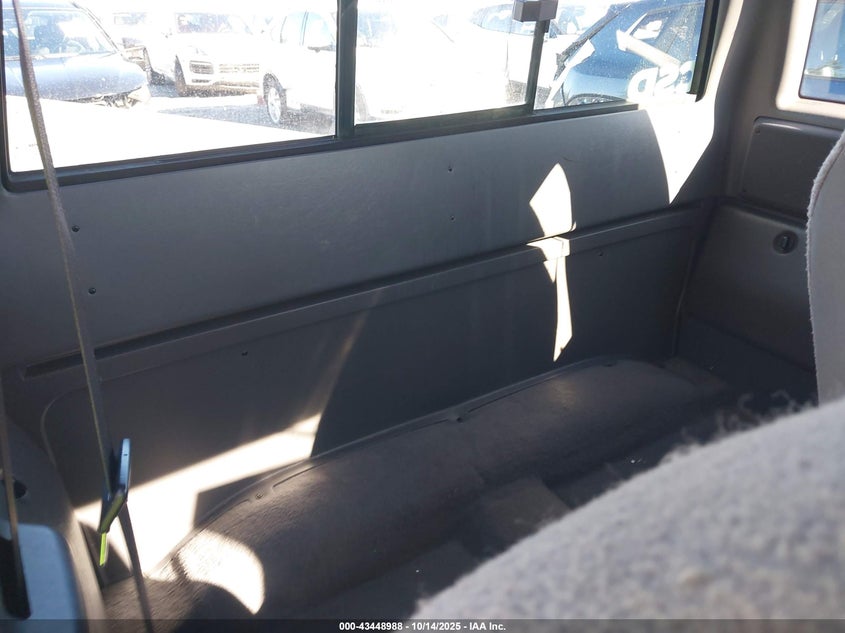 2003 Mazda B4000 Se VIN: 4F4YR17E33TM12410 Lot: 43448988