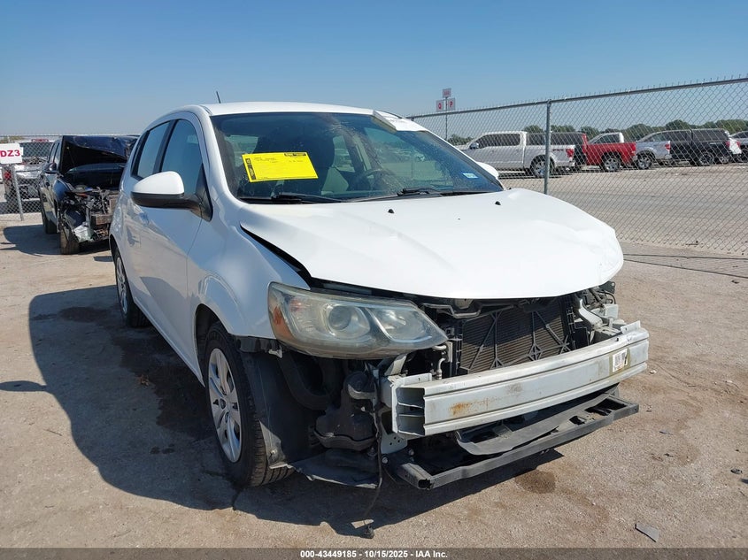 CHEVROLET SONIC LT AUTO