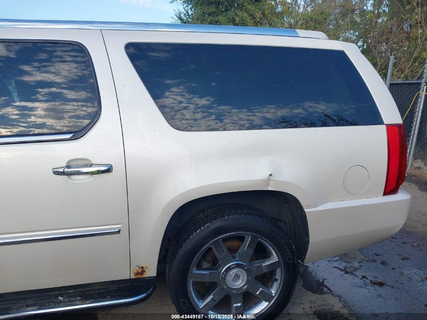 2008 Cadillac Escalade Esv Standard VIN: 1GYFK66848R257572 Lot: 43449187