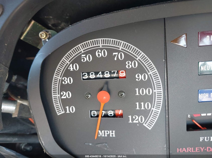 1988 Harley-Davidson Flht Classic VIN: 1HD1DJL32JY506225 Lot: 43449316