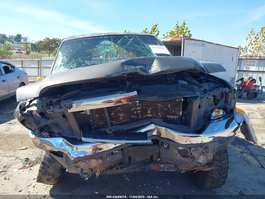 2004 Ford F-250 Lariat/Xl/Xlt VIN: 1FTNX21P94EB80239 Lot: 43449319