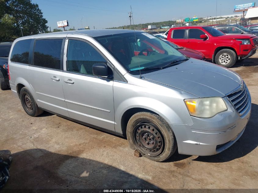 2010 Chrysler Town & Country Lx VIN: 2A4RR4DE8AR179738 Lot: 43449356