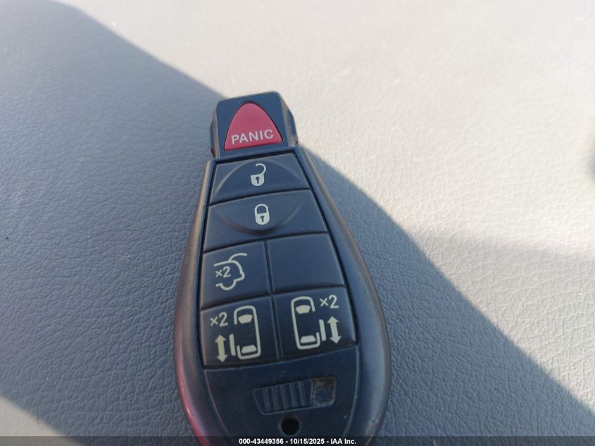 2010 Chrysler Town & Country Lx VIN: 2A4RR4DE8AR179738 Lot: 43449356