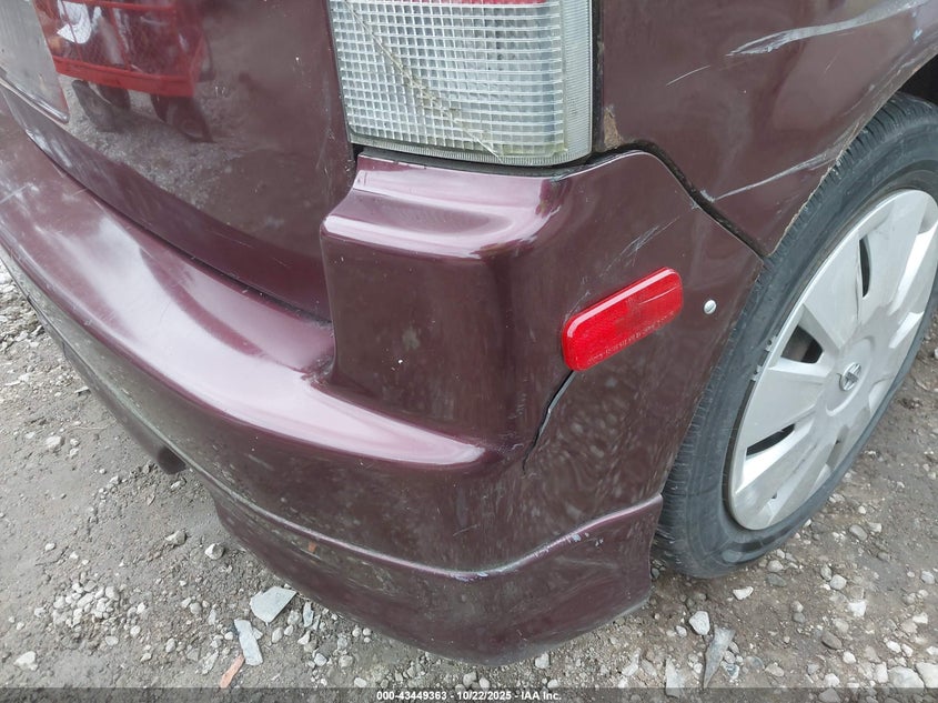 JTLKT324740152305 2004 SCION XB photo no. 16