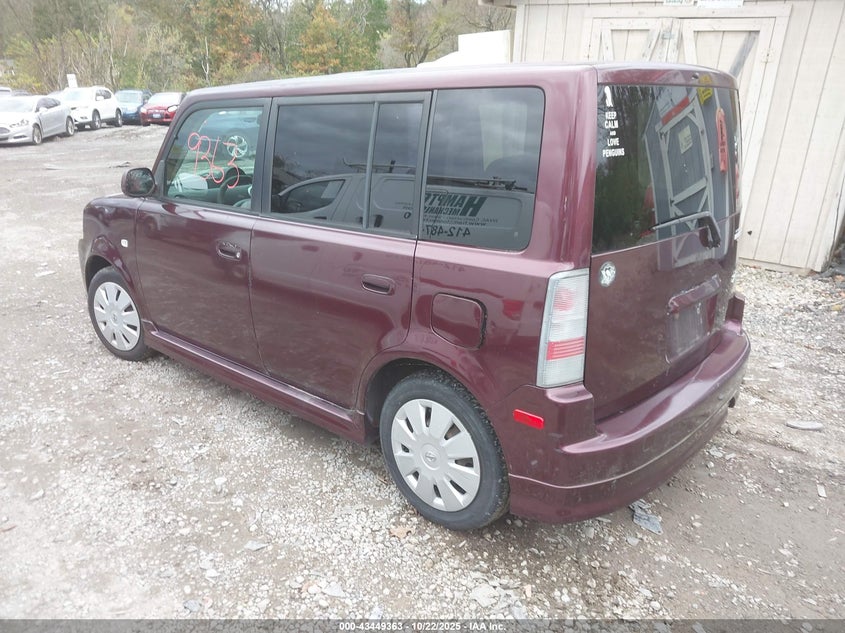 JTLKT324740152305 2004 SCION XB photo no. 3