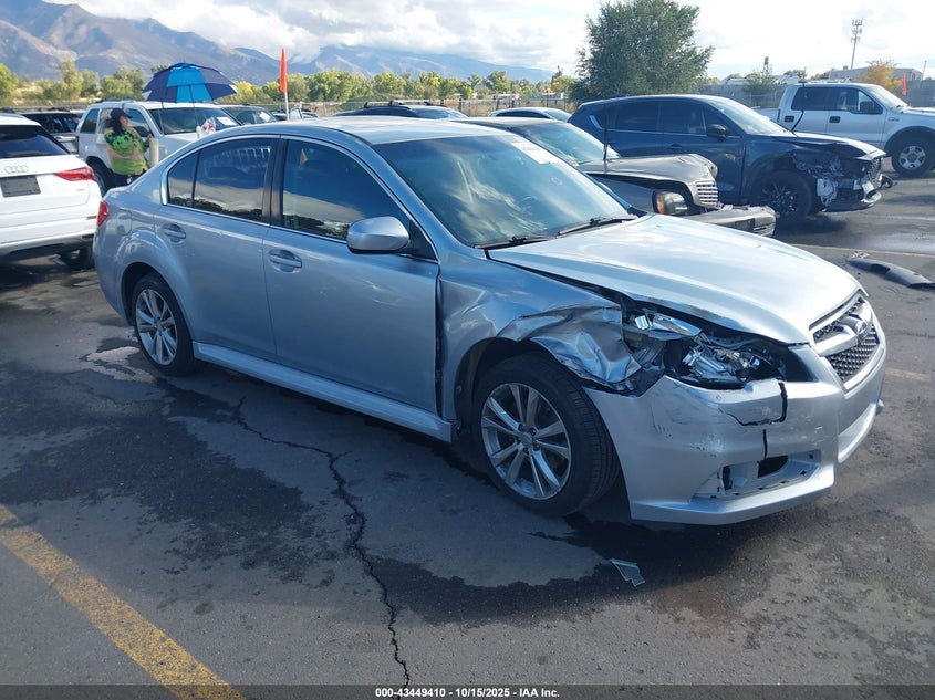 SUBARU LEGACY 2.5I PREMIUM