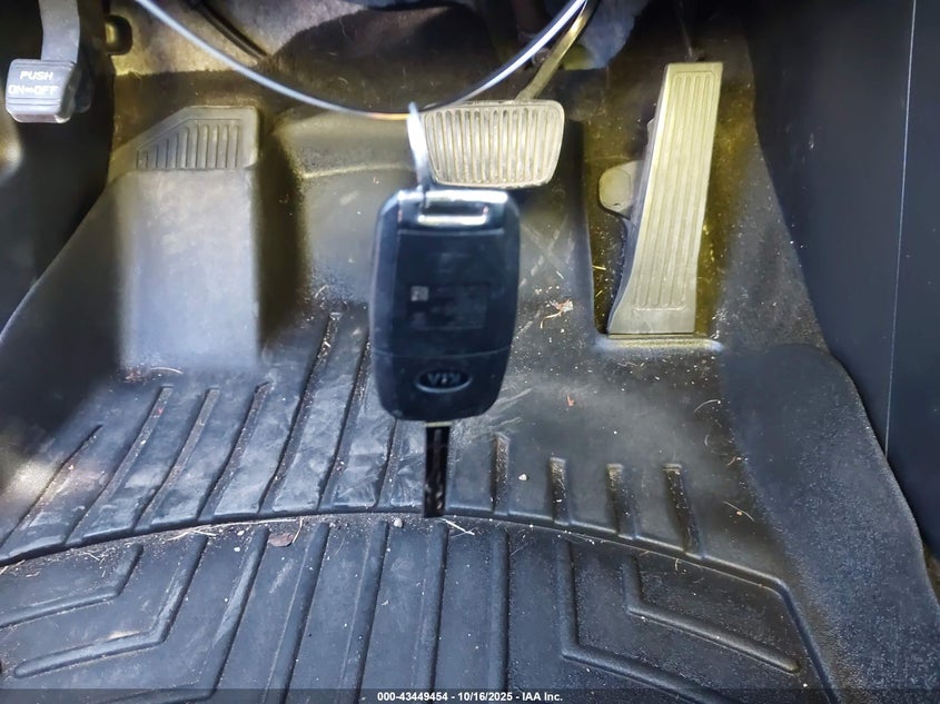 2019 KIA SPORTAGE LX KNDPMCAC4K7566797