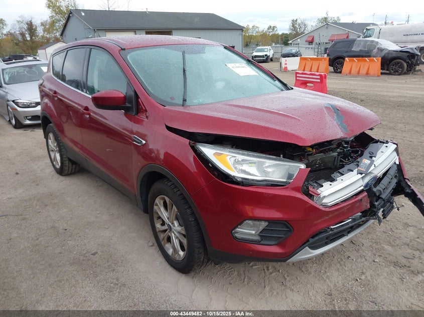 FORD ESCAPE SE
