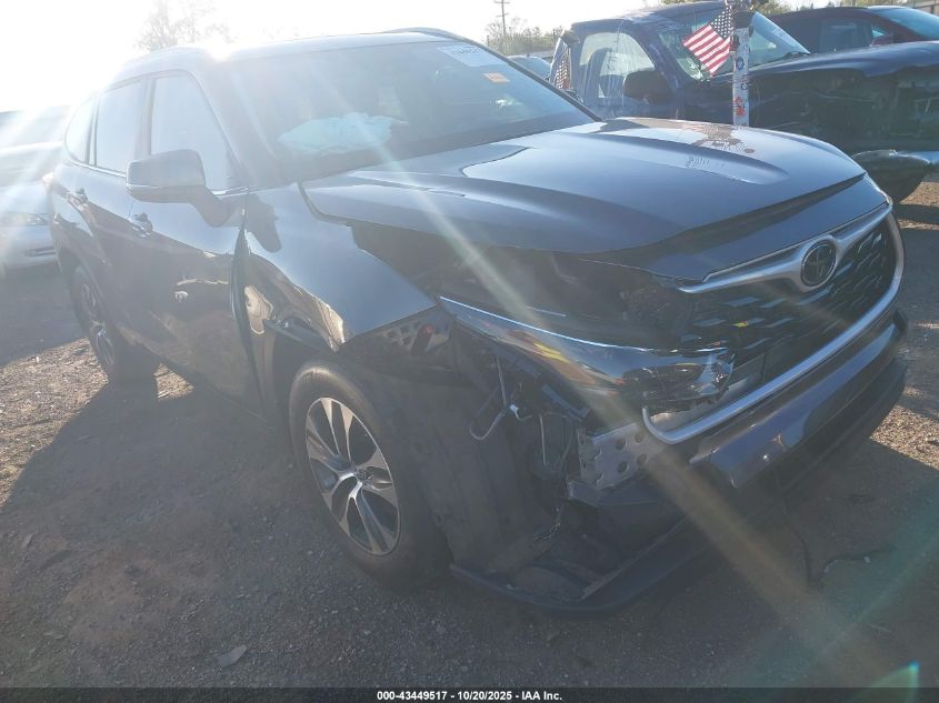 TOYOTA HIGHLANDER XLE