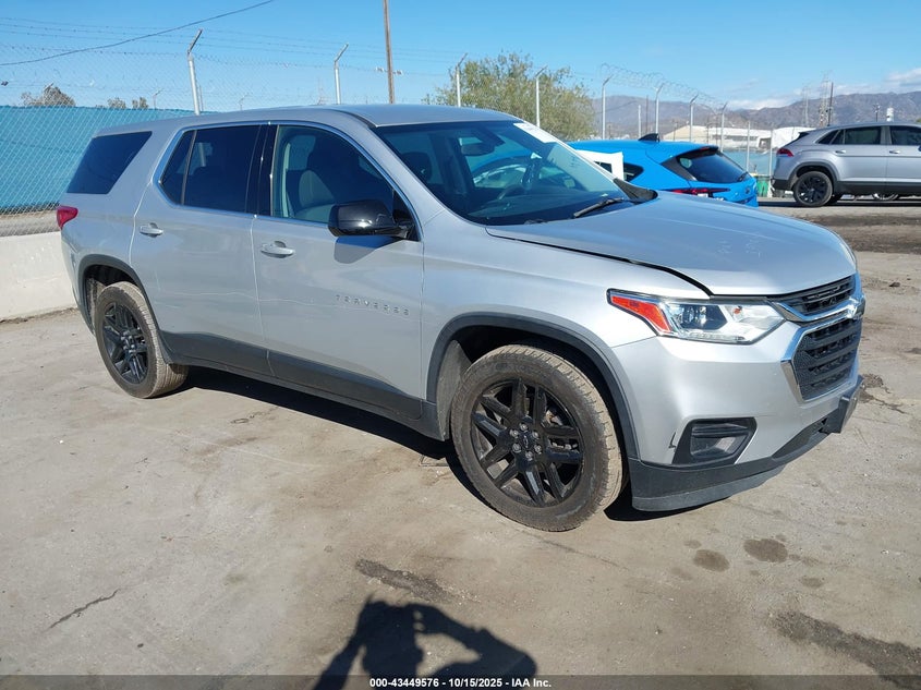 CHEVROLET TRAVERSE LS