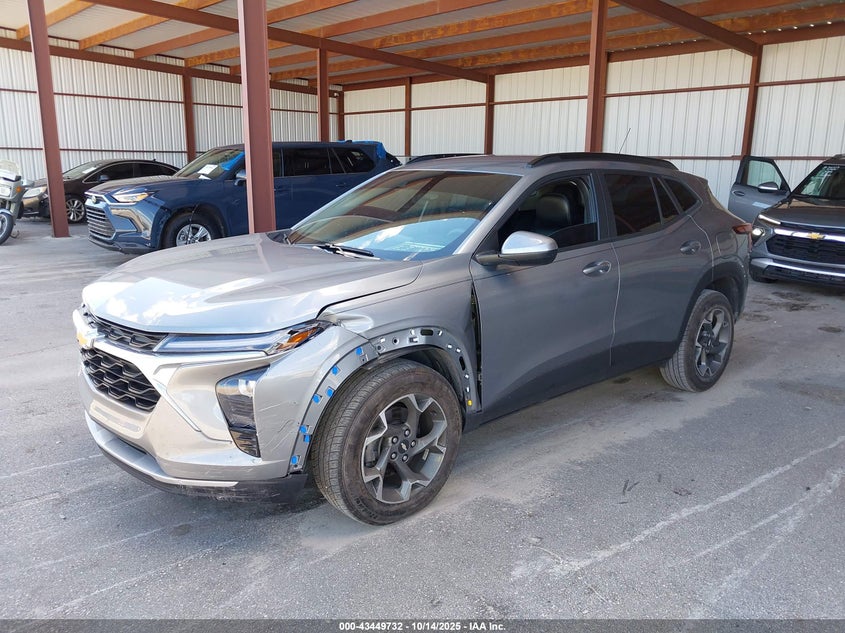 VIN KL77LHE27RC043032 2024 CHEVROLET TRAX FWD LT