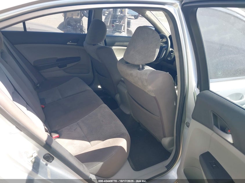 1HGCP2F42AA087881 2010 HONDA ACCORD photo no. 8