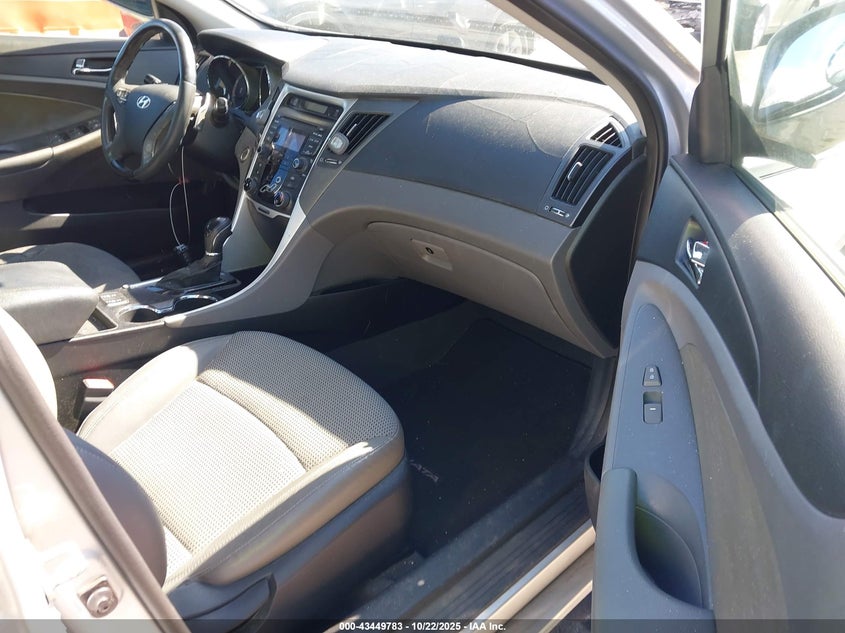 2013 HYUNDAI SONATA SE 5NPEC4AC1DH536428