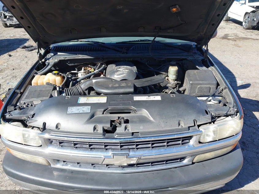 2001 Chevrolet Tahoe Ls VIN: 1GNEC13T61R141944 Lot: 43449923