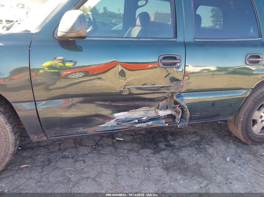 2001 Chevrolet Tahoe Ls VIN: 1GNEC13T61R141944 Lot: 43449923