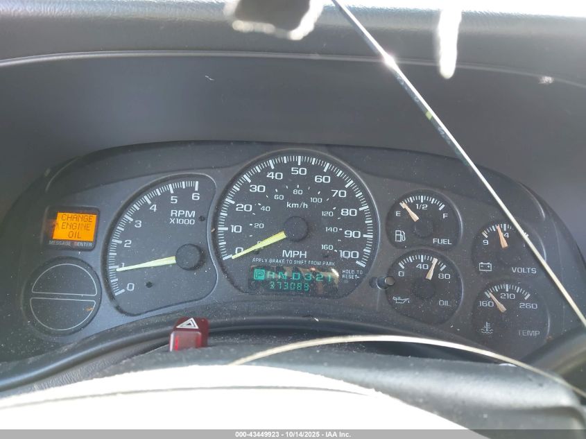 2001 Chevrolet Tahoe Ls VIN: 1GNEC13T61R141944 Lot: 43449923