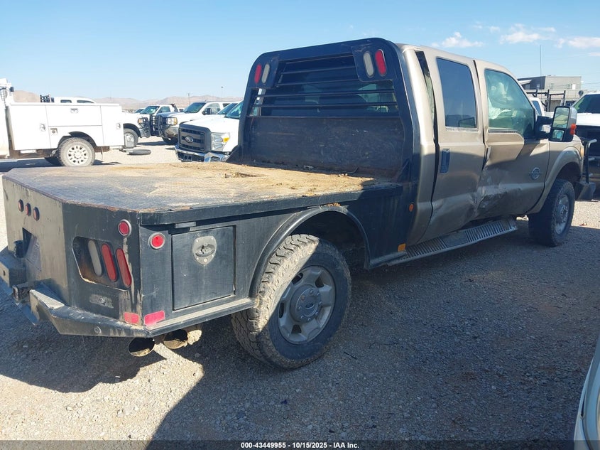1FT8W3BT8BEA35319 2011 FORD F350 photo no. 4