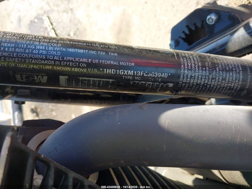 2015 Harley-Davidson Fxdb Dyna Street Bob VIN: 1HD1GXM13FT303940 Lot: 43450028