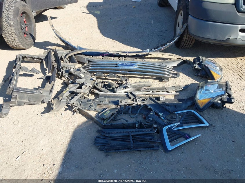 2020 Ford Expedition Limited Max VIN: 1FMJK1KT3LEA33105 Lot: 43450070