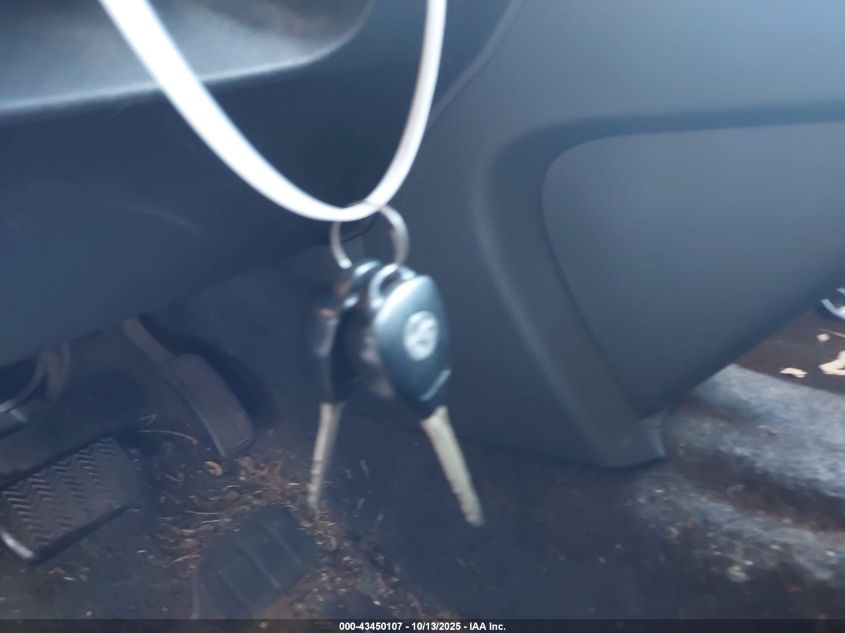 2008 Scion Xb VIN: JTLKE50E281000577 Lot: 43450107