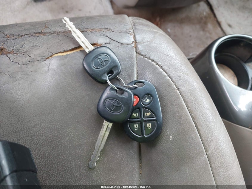 5TDZA22C86S482004 2006 TOYOTA SIENNA photo no. 11