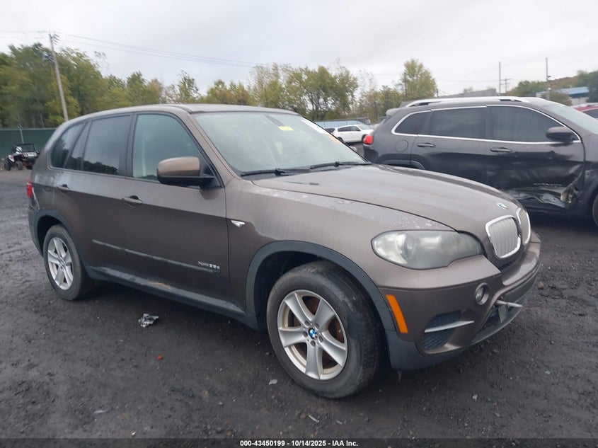 5UXZW0C53BL657758 2011 BMW X5 xDrive35D auction photo 1