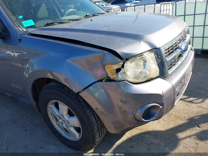 1FMCU02Z98KA95425 2008 FORD ESCAPE photo no. 6