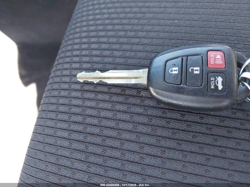 2017 TOYOTA CAMRY SE - 4T1BF1FK3HU728501