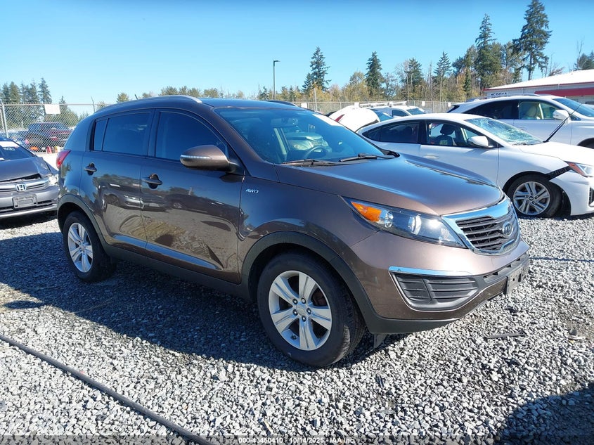 KIA SPORTAGE LX