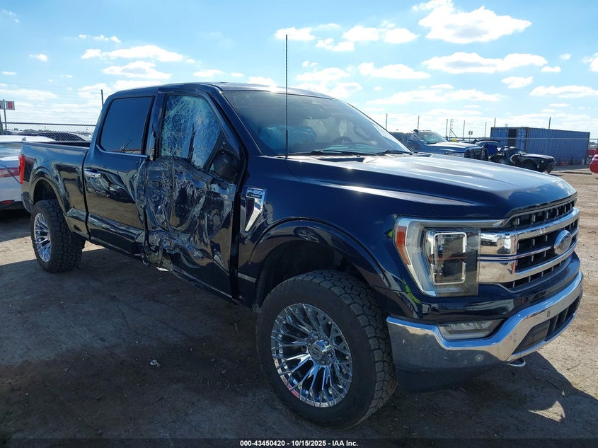 FORD F-150 LARIAT
