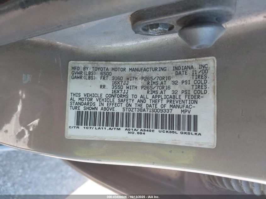 2001 Toyota Sequoia Limited V8 VIN: 5TDZT38A71S009337 Lot: 43450506