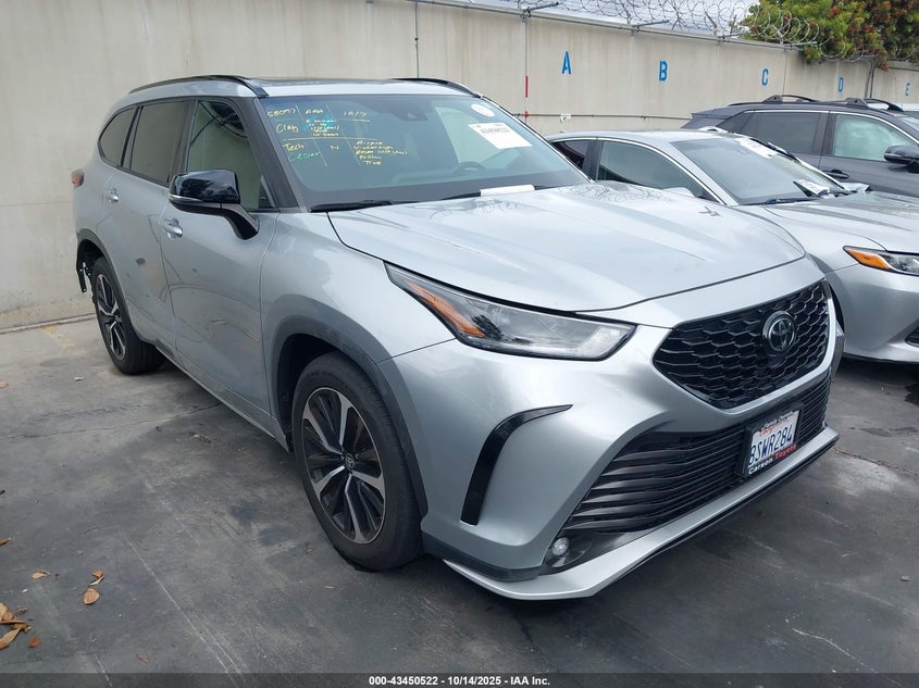 TOYOTA HIGHLANDER XSE