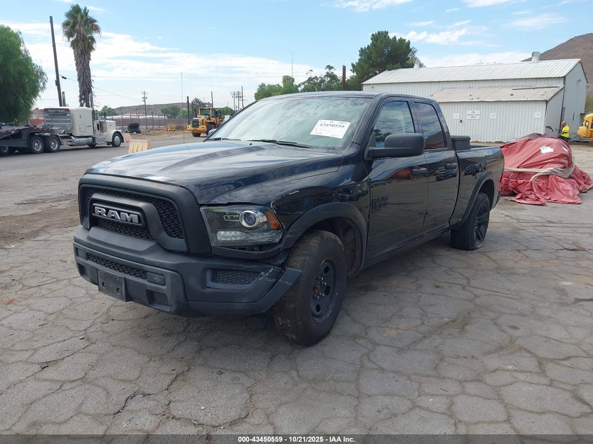 Vin: 1c6rr6ggxps520022, lot: 43945410, ram 1500 classic warlock  4x2 6'4 box 20232