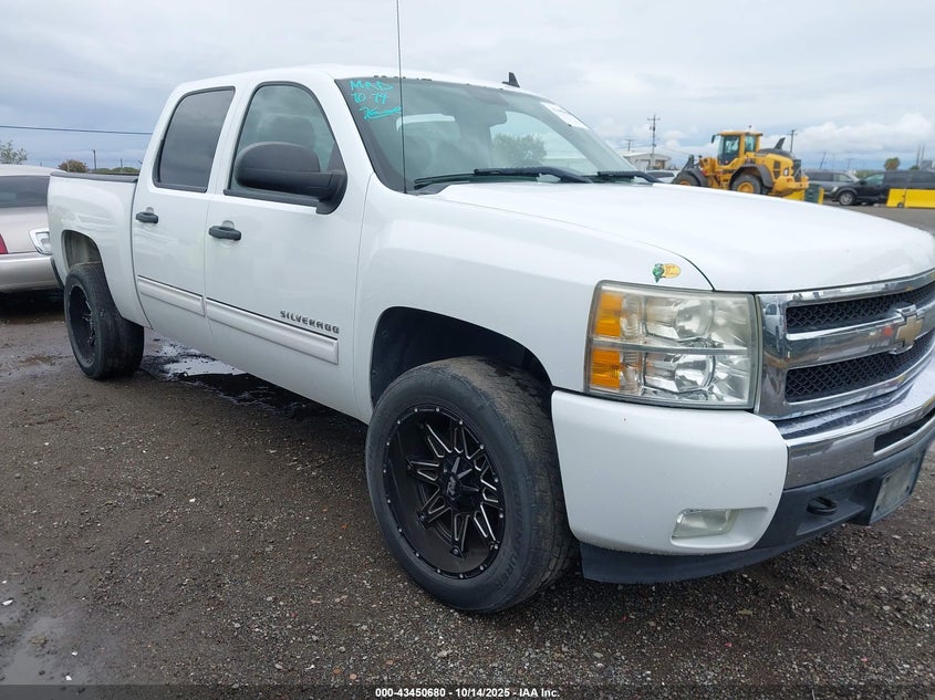CHEVROLET SILVERADO 1500 LT