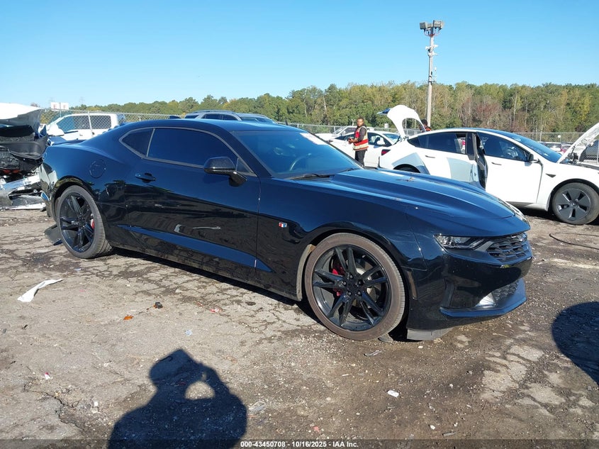 CHEVROLET CAMARO RWD 1LT