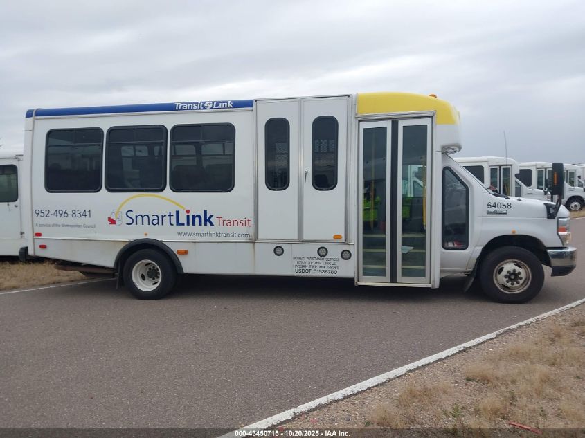 2017 Ford E-450 Cutaway VIN: 1FDFE4FS7HDC35359 Lot: 43450715